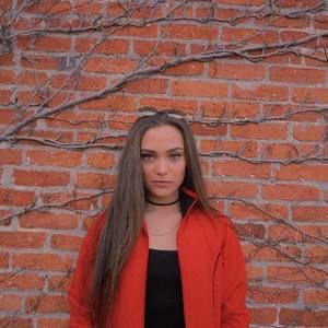 Meet your Posher, Lili